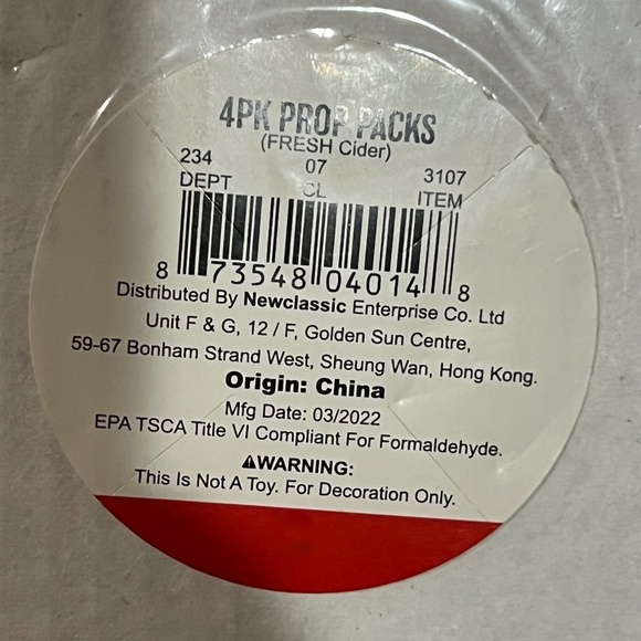 Halloween Bundle 10 Cookie Cutters 4 Wooden Decorations and 18 Fun Napkins NWT - Picture 6 of 8